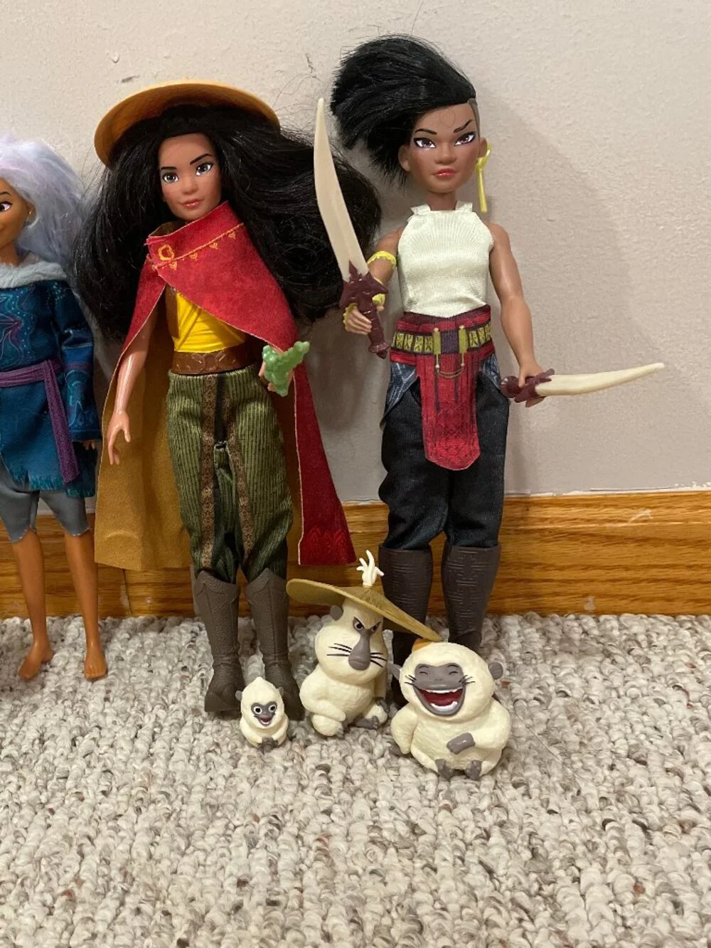 Disney Raya Doll Set - Picture 2 of 2
